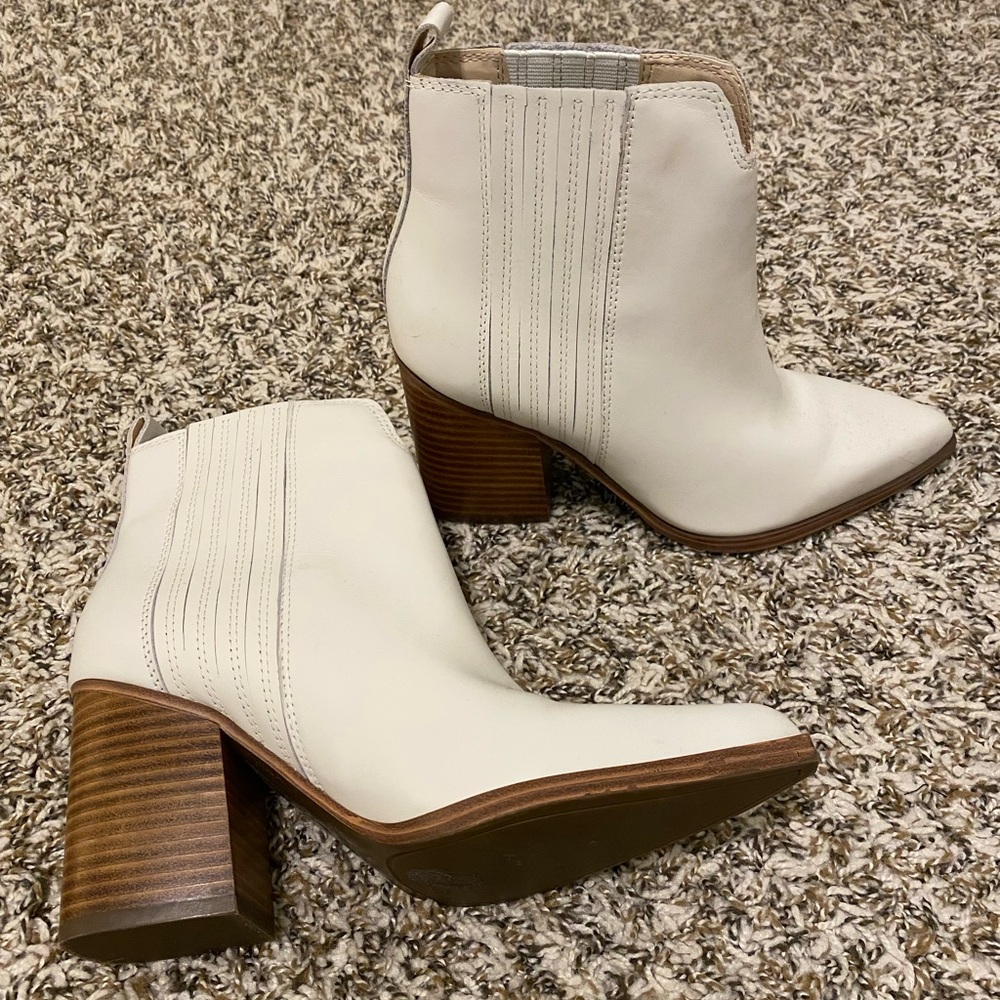Marc Fisher Off-White Ankle leather Boots with Wooden Heel